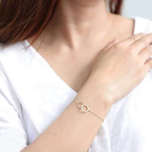 Double Dot Circle Bracelet