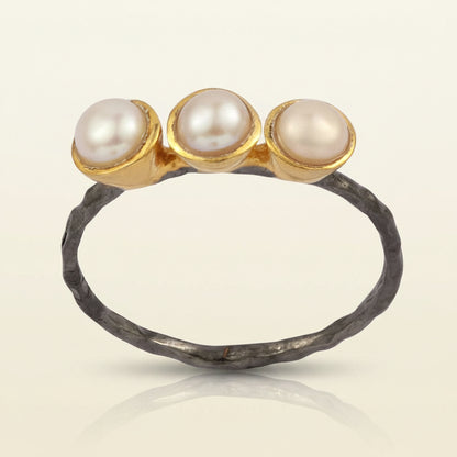Three Wishes Pearl Ring
