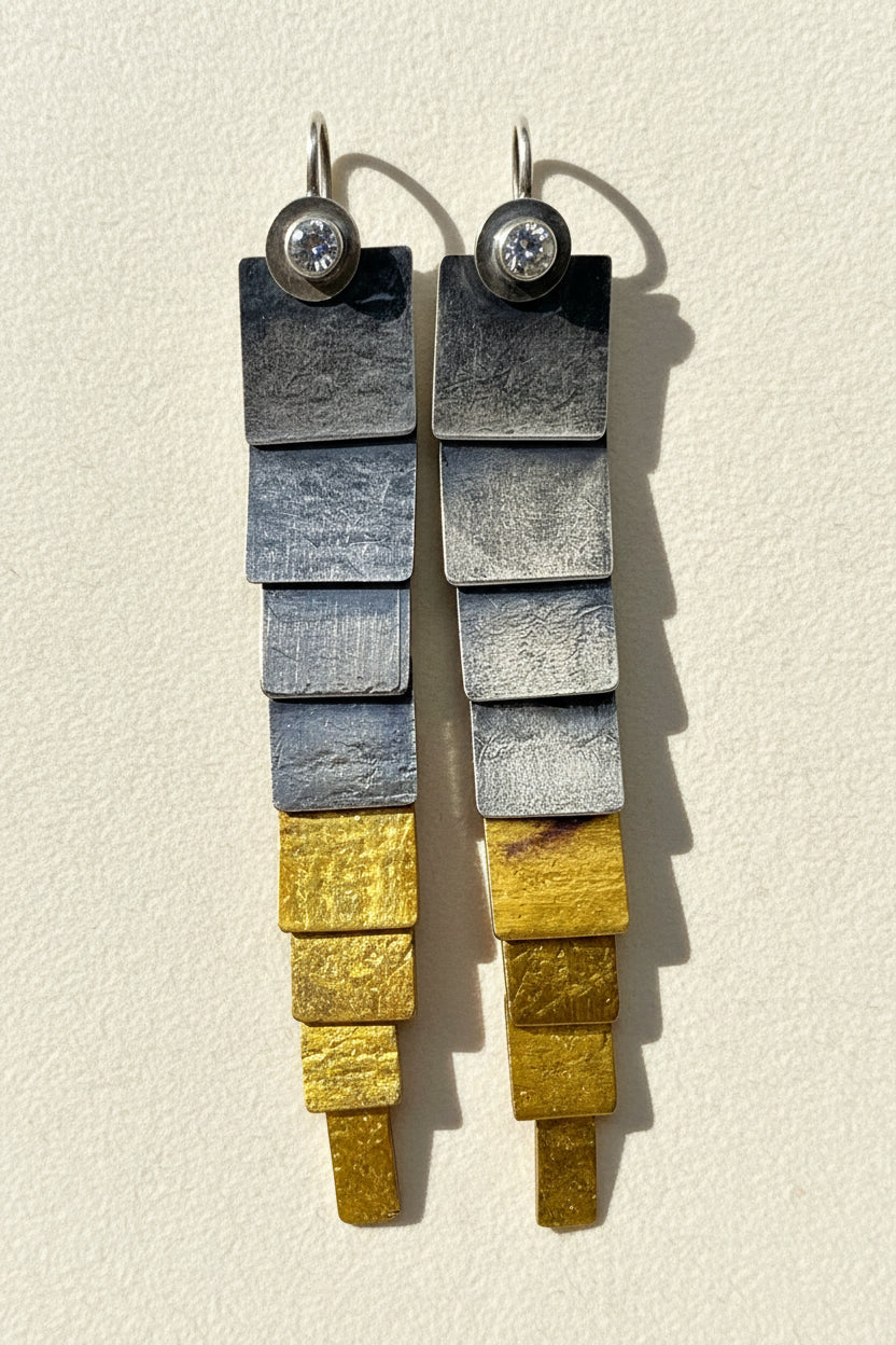 Pivot Earring