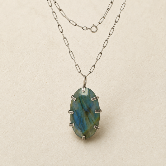 Oval Labradorite Pendant Necklace