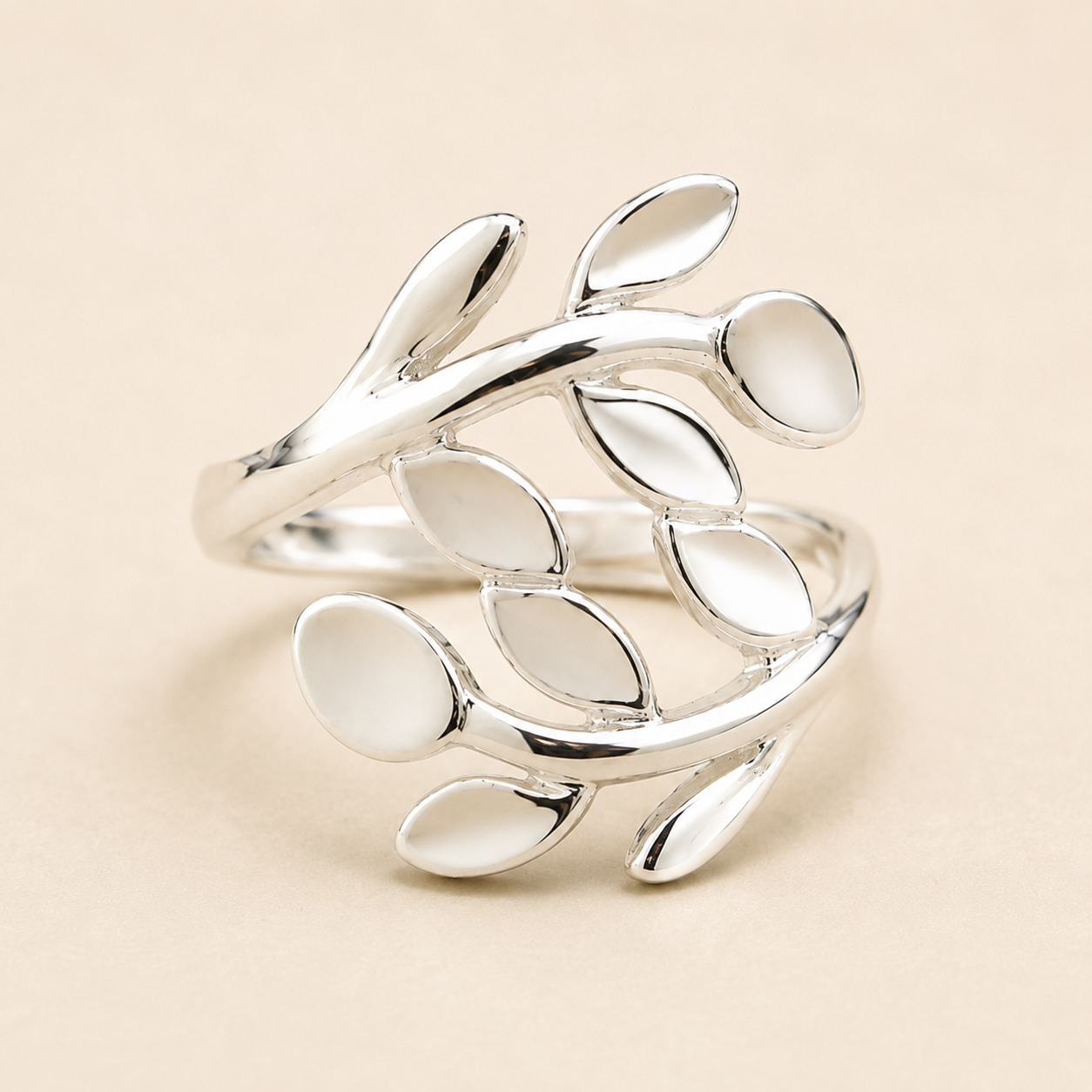 Leaf Vines Ring