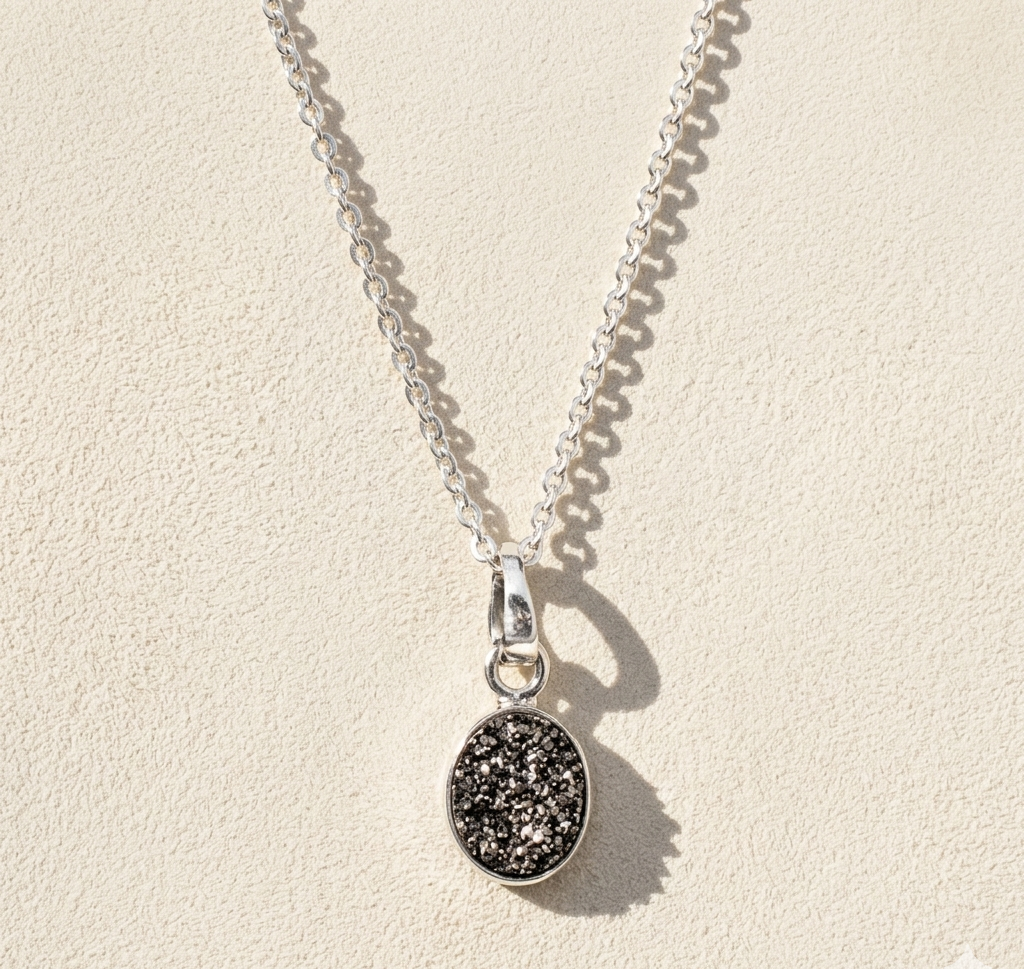 Oval Druzy Pendant Necklace