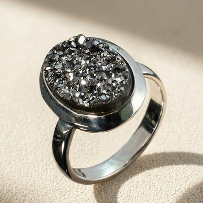 Medium Oval Druzy Ring