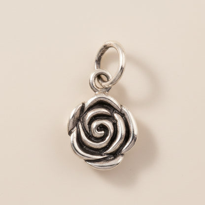 Ramble on Rose Pendant Necklace
