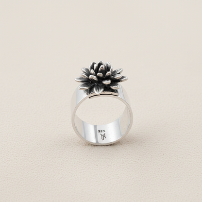 Dahlia Adjustable Ring