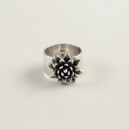 Dahlia Adjustable Ring
