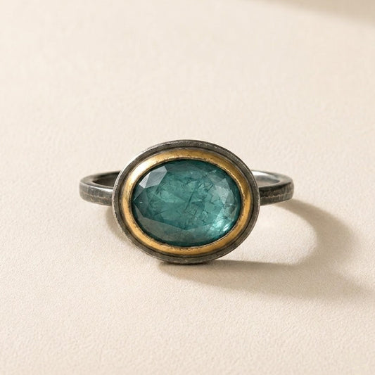 Crescent Rim Ring